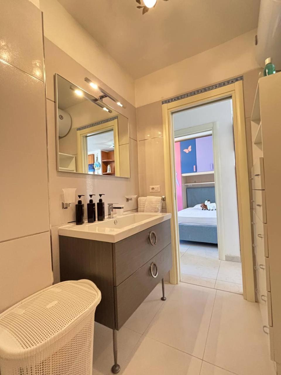 Marlena Apartment Ла-Маддалена Екстер'єр фото