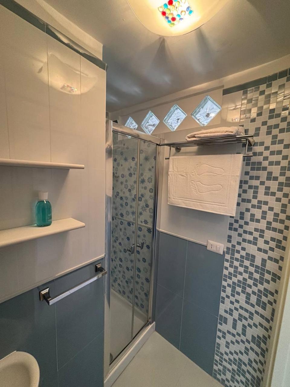 Marlena Apartment Ла-Маддалена Екстер'єр фото